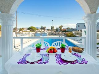 Holiday Home Requesens canal by Interhome - Empuriabrava - 0