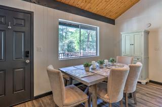 Deck with Wooded Views Rustic-Chic Prescott Cabin! - Prescott - 7