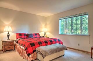 4 Mi to Big Tree State Park Serene Cabin with Deck - Arnold - 2