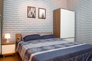 Huning House - 5 Bedrooms - Purwokerto - 1