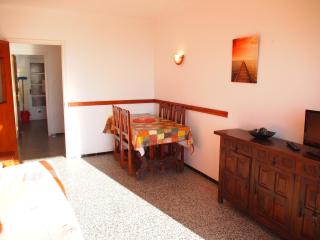 MIRAMAR 5B - Roses - 6