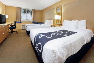 La Quinta by Wyndham Coral Springs South - Coral Springs - 7