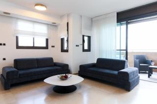 Upscale Family Home with Balcony, Parking next to Beach by FeelHome - Tel Aviv - 6