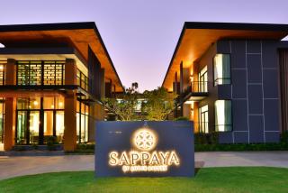 Sappaya Hotel By Lotus Valley Golf Resort - Chachoengsao - 9