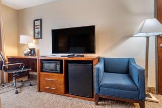 Comfort Inn & Suites South Hill I-85 - South Hill - 5