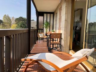 Beau studio terrasse vue jardin - à 2 pas de la mer - Deauville - 0