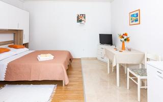 Apartments Luka - Pag - 1
