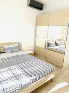 Sky Fort Apartments - Dobra Voda - 4