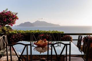 VILLA PISANI PISCINA GIARDINO TERRAZZI PANORAMICI SU CAPRI - Massa Lubrense - 3