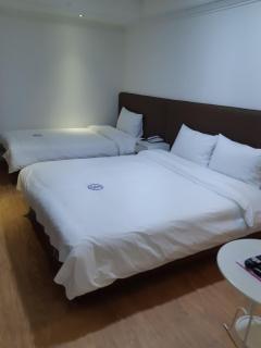 Hillside Hotel - Busan - 2