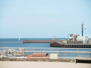 Bizstay Harbour II Scheveningen Apartments - Scheveningen - 1