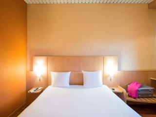 Hotel Ibis Milano Ca' Granda - Milan - 2