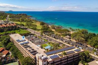 Maui Parkshore 410 - Stunning Ocean Views - 4