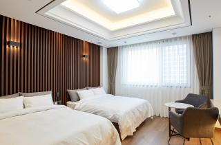 Noble Stay Hotel - Gwangju - 1