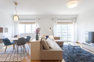 Central Orient Residence - Modern, spacious and sunny! By the river! - Lisbon - 8