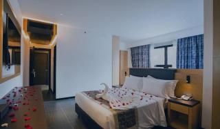TSR Seafront Hotel - 8
