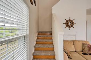 Lovely Sea Dreams Villa with Private Beach and Deck! - Banksville - 2