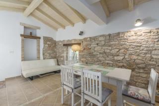Holiday Home Mariana - Novigrad - 0