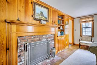 BBQ, Beach Gear Mashpee Home 2 Mi to Shore! - 5