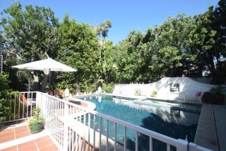 Beverly Hills Celebrity Home - Los Angeles - 8