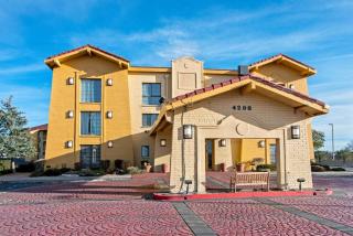 La Quinta Inn by Wyndham Santa Fe - Santa Fe - 8