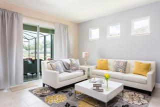 5144 Oakbourne Avenue home - Davenport - 2