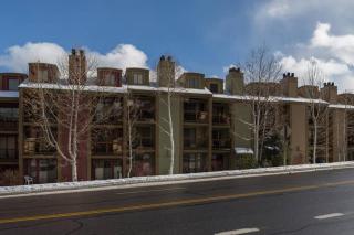 #213 1br Snowcrest Condo Walk 2 Lift - Park City - 4