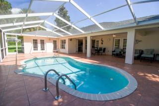 Four Bedroom Comfort Villa 4668 - 6