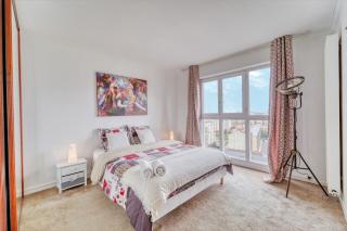 Chic and spacious apart with parking - Courbevoie - 5