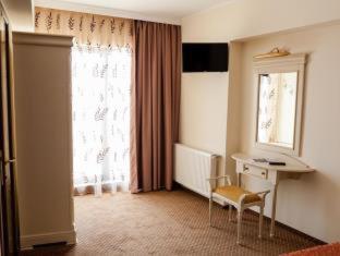 Hotel Hawaii - Mamaia - 4