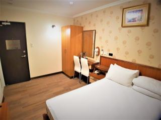 New May Flower Hotel - 4