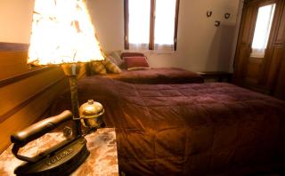Golden Lodge - 7