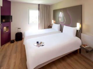Hotel Ibis Styles Lleida Torrefarrera - Lleida - 4