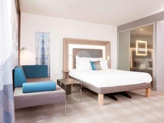 Novotel Paris Saint Denis Stade Basilique - Saint-Denis - 6