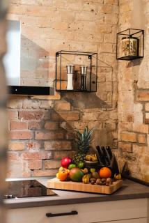 Luxurious Urban Living - Premium Downtown Apartments next to HBF - 6