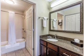 Candlewood Suites Harrisburg I-81 Hershey Area by IHG - Harrisburg - 8