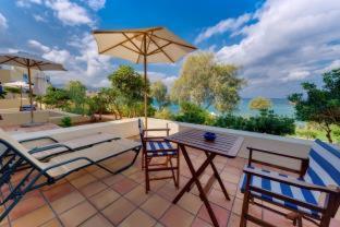 Kalimera Kriti Hotel & Village Resort - Sisi - 4