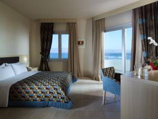 Molos Bay Hotel - 8
