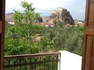 Karya - Petra - 0