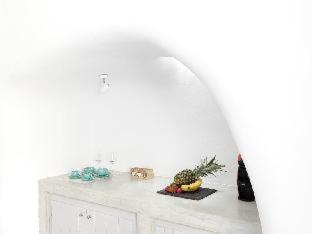 Elysian Santorini - Oia - 2