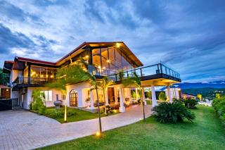 Fox Kandy by Fox Resorts - Luxury in the Mist - 3