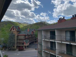 Oak Square Rentals - 7