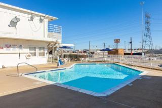 Motel 6 Fort Worth, Tx - Stockyards - 9