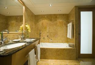 Constantinou Bros Asimina Suites Hotel - Paphos - 1