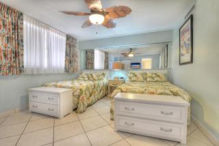 Hawaiian Inn Resort Condos - 2