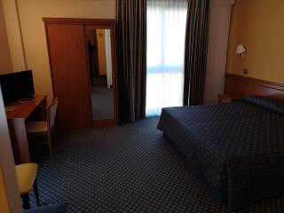 Valdenza Hotel - Campegine - 9