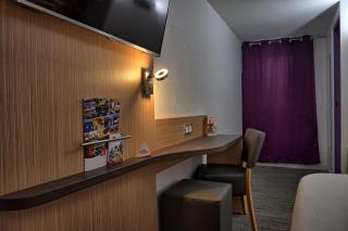 Contact Hotel Bleu France Eragny Cergy - 4