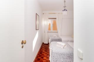 Elegant Vintage Villa- Parede - Parede - 3