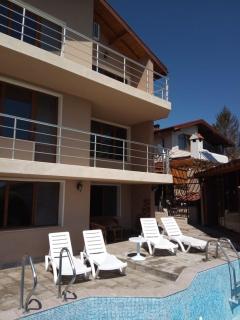 Villa "MEGGI" Овчаровски плаж - басейн, барбекю - 5