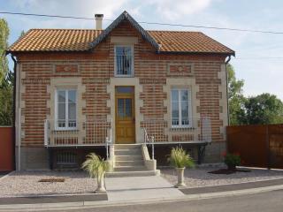 Character house with pool jacuzzi - Gondrecourt-le-Château - 1